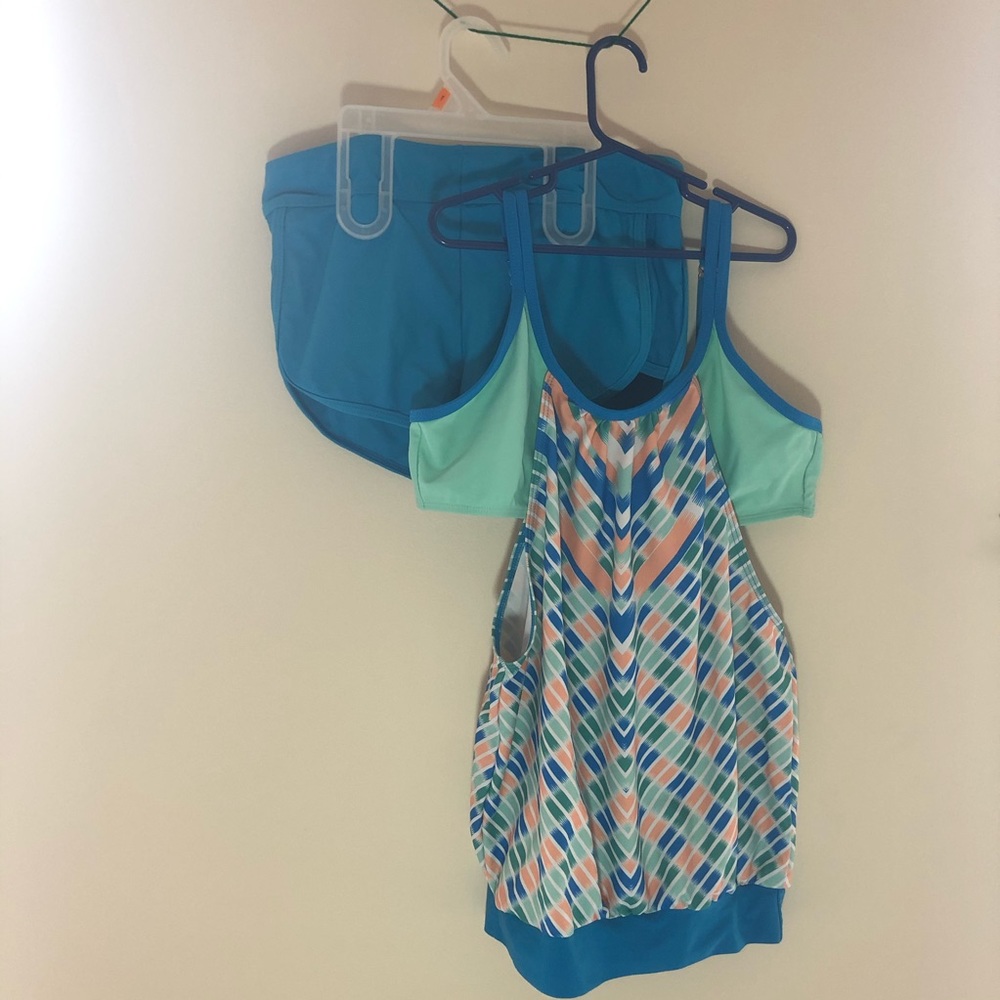 Women’s two piece bathing suit (size small)